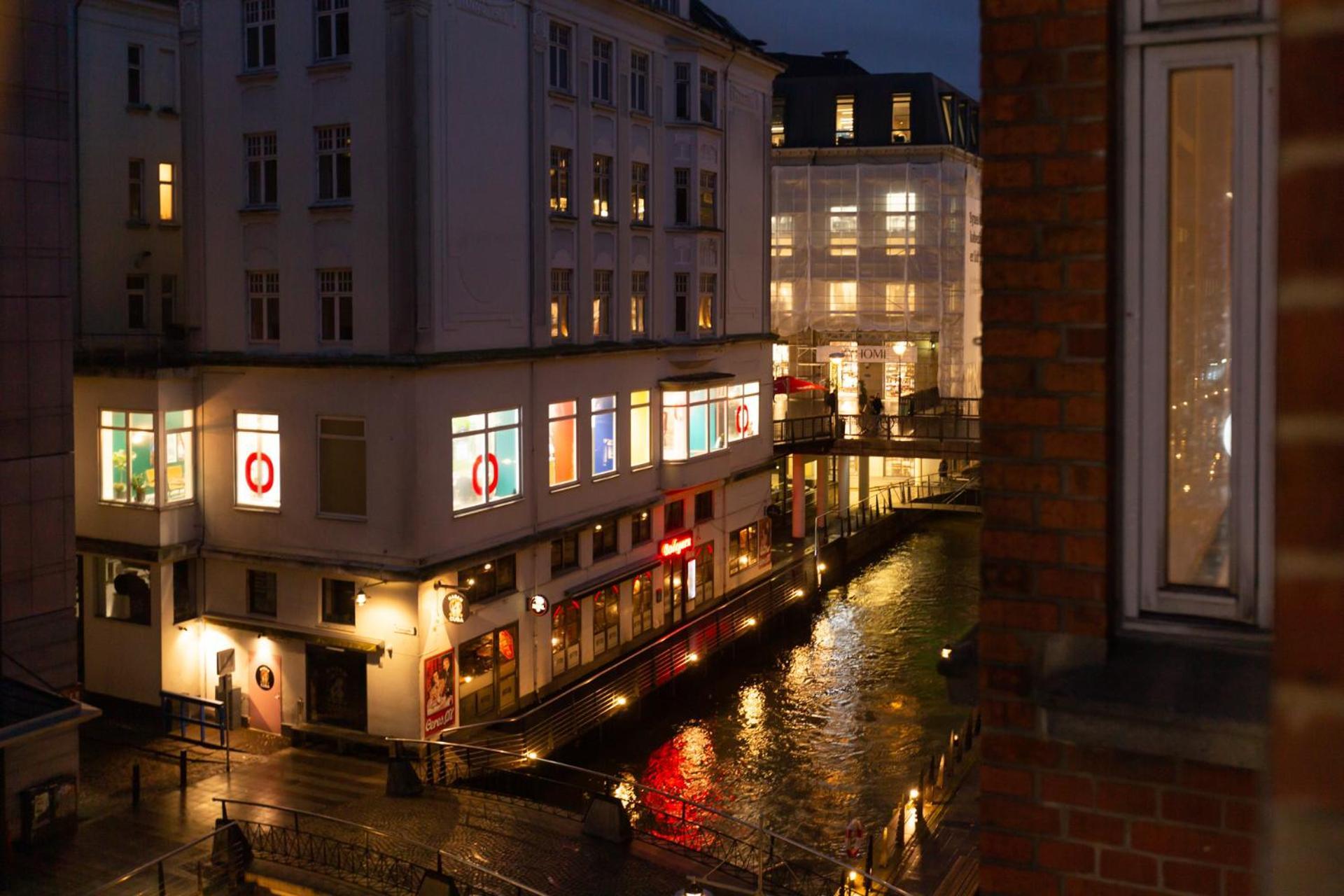 Come Stay In Aarhus - Close To Everything 4 People Экстерьер фото